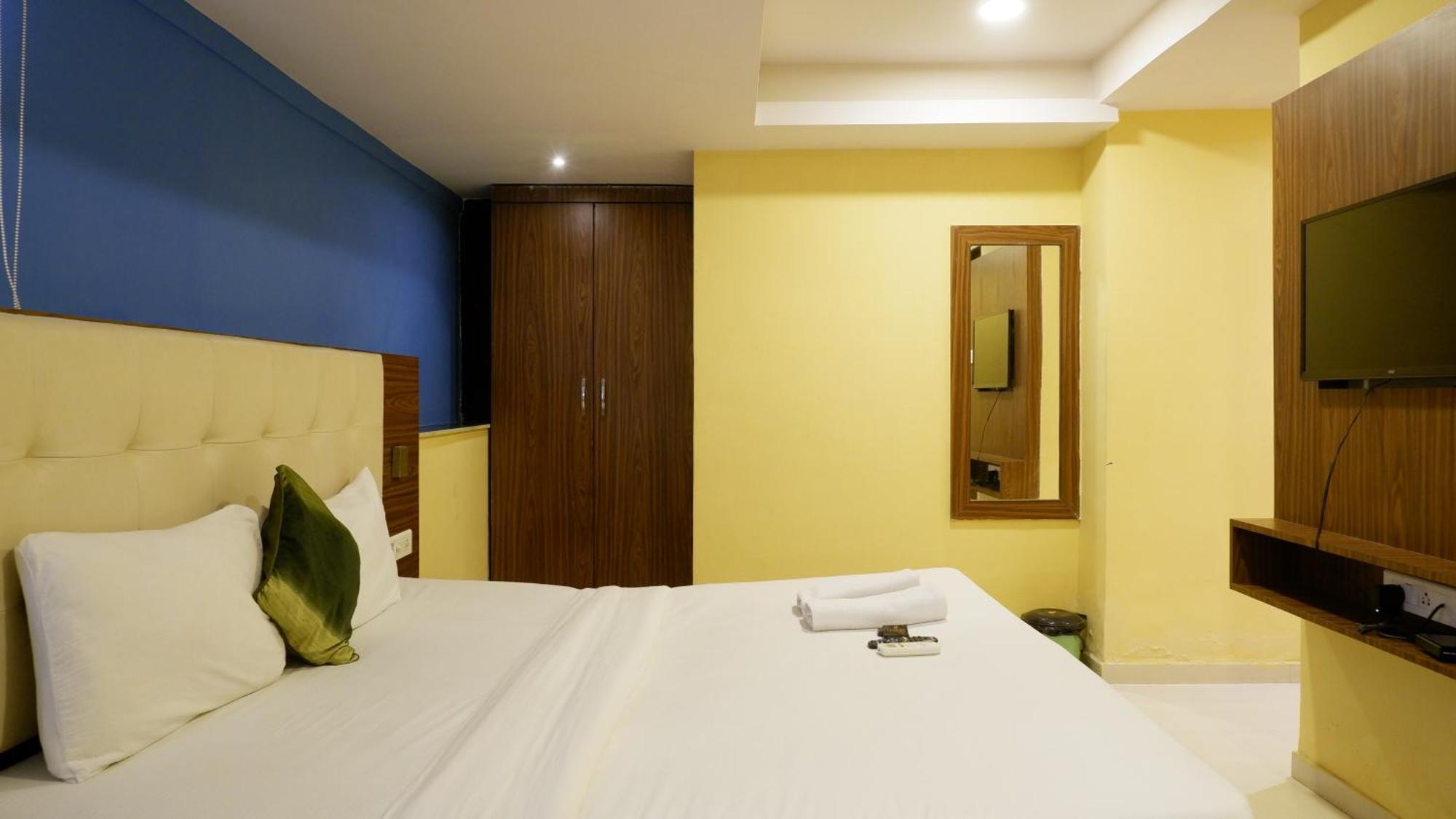 Hotel Artusinn Midc Andheri East Mumbai Exterior photo